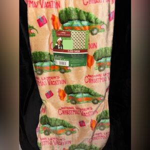 National Lampoon's Christmas Vacation Plush Oversized Throw Blanket